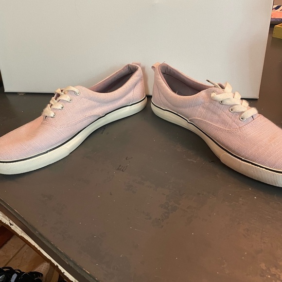 Universal Thread Pink Sneakers size 10 - Picture 6 of 7